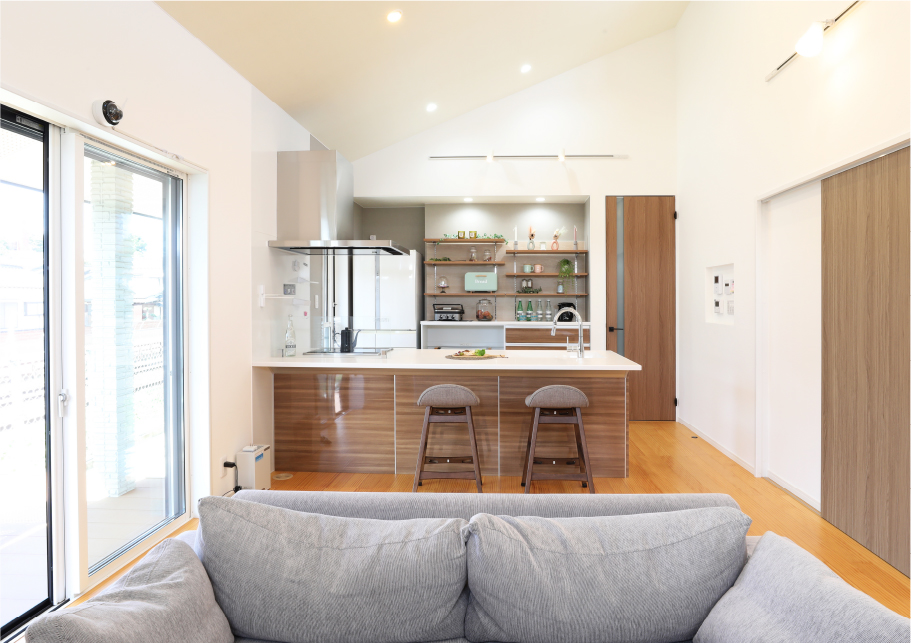 田川市平屋の住宅展示場リーベンホーム体感モデルハウスリビング写真